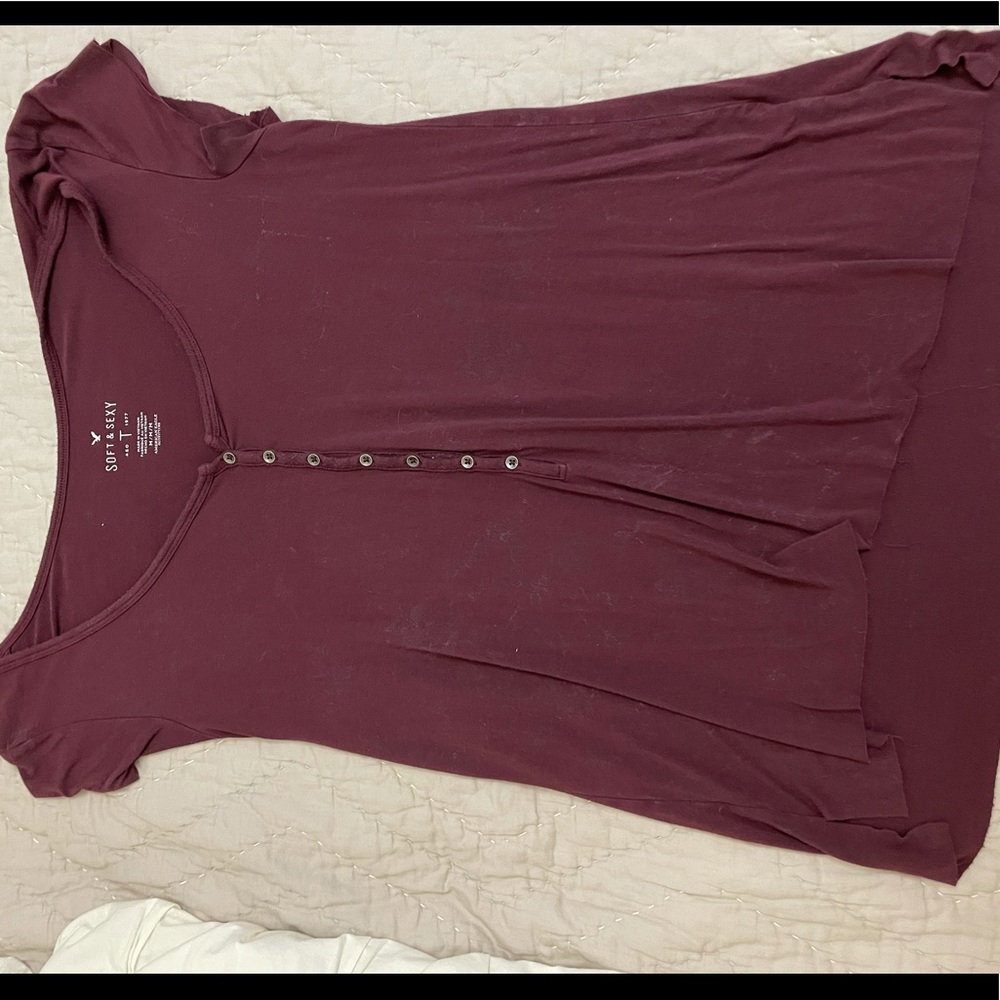 American eagle super soft t shirt